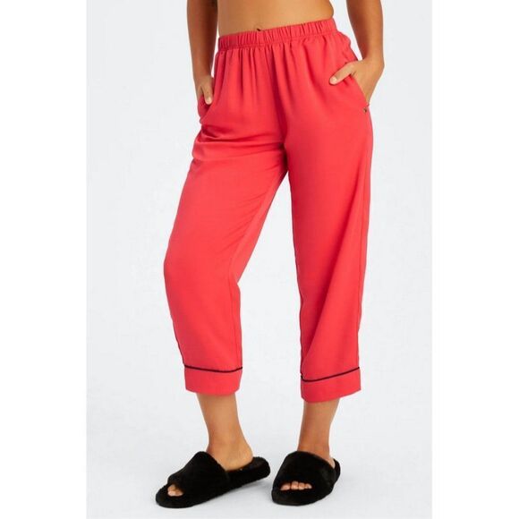 Fabletics EcoSatin Crop Pant - Strawberry Red/Black - Picture 2 of 16
